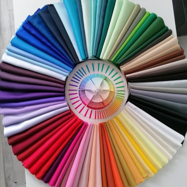 Színkör színkendőkből