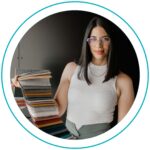 Kovács-Varga Anikó, standár Kovács-Varga Anikó, standár Bites & Business koordinátor